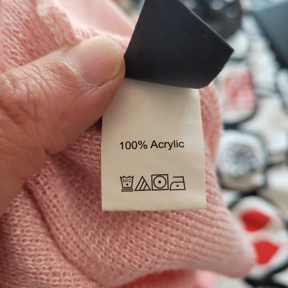 Shein white and pink plaid knit cami size medium - Picture 8 of 8